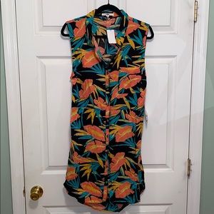 Vans button up sleeveless dress in floral print